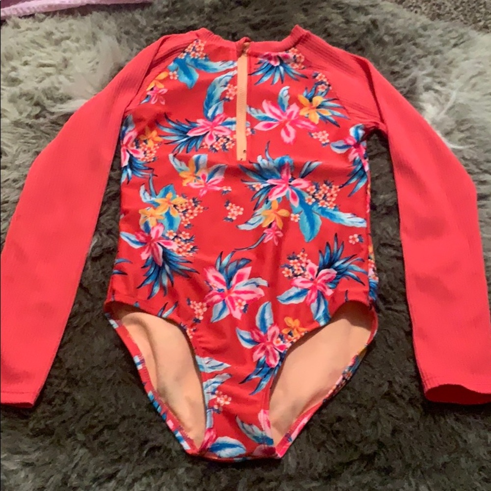 Bathing suit